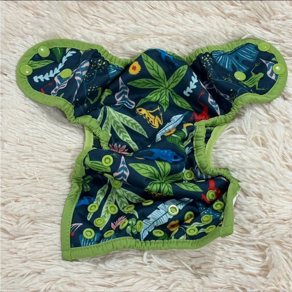 Thirsties Cloth Swim Diaper in Leap Frog size 1